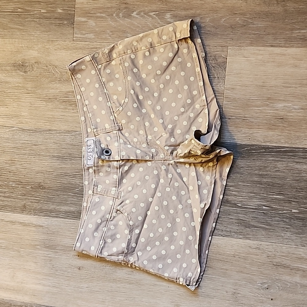 GUESS SHORT